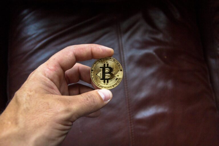 Die Zukunft des Geldes: Wie Blockchain und Kryptowährungen die Finanzwelt revolutionieren