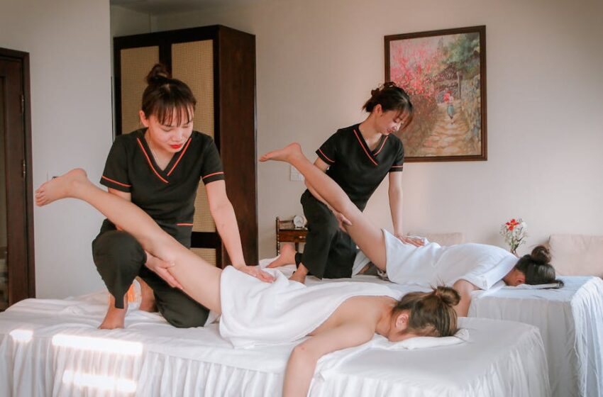 mediterana bergisch gladbach - Women receiving therapeutic massages in a serene spa setting, promoti
